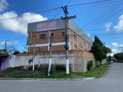 Prédio Residencial com 3 Quartos para alugar, 1000m² no Sossego, Itaboraí