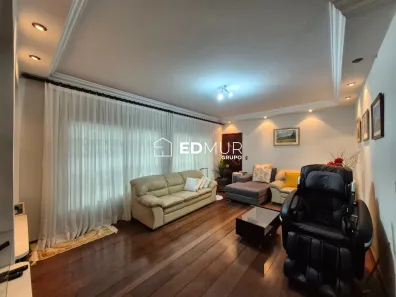 Casa com 3 Quartos à venda, 186m² no Bangú, Santo André