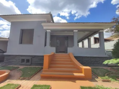 Imóvel Comercial com 4 Quartos para alugar, 154m² no São Geraldo, Sete Lagoas