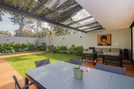 Casa com 3 Quartos à venda, 238m² no Santo Amaro, São Paulo