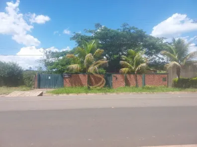 Fazenda/Sítio com 3 Quartos à venda, 2500m² no Bairro Santa Luzia, São José do Rio Pardo