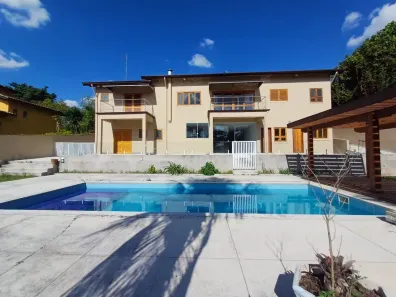 Casa de Condomínio com 3 Quartos para alugar, 358m² no Granja Viana II, Cotia