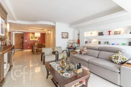 Apartamento com 3 Quartos à venda, 121m² no Petrópolis, Porto Alegre