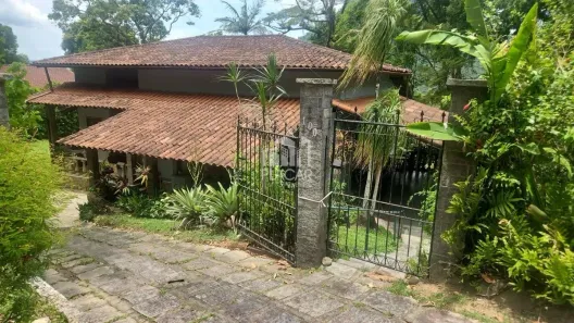 Casa de Condomínio com 3 Quartos à venda, 500m² no Caneca Fina, Guapimirim