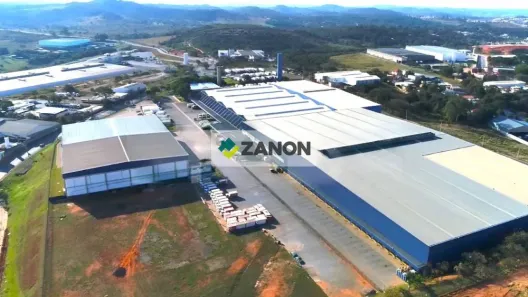 Galpão/Depósito/Armazém para alugar, 2352m² no Chácaras Reunidas Santa Terezinha, Contagem