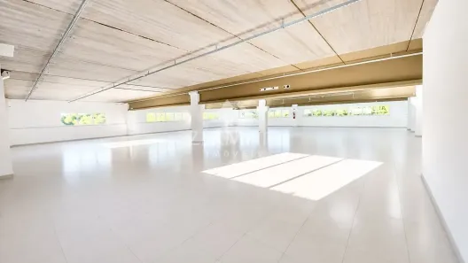 Sala Comercial para alugar, 650m² no Itoupava Norte, Blumenau