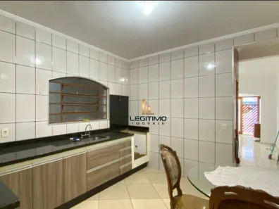 Sobrado com 4 Quartos à venda, 180m² no Jardim Virginia Bianca, São Paulo