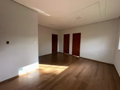 Apartamento com 3 Quartos para alugar, 102m² no Ibituruna, Montes Claros