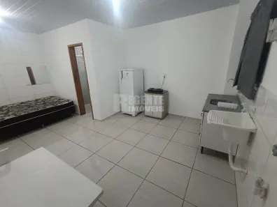 Kitnet com 1 Quarto para alugar, 25m² no Trindade, Florianópolis