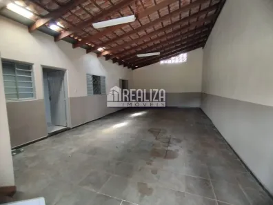 Casa com 3 Quartos à venda, 129m² no Conjunto José Vallim de Melo, Uberaba
