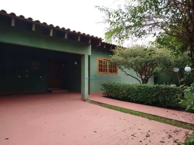 Casa com 5 Quartos para alugar, 320m² no Bela Suiça, Londrina