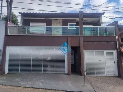 Sobrado com 7 Quartos à venda, 448m² no Vila Pires, Santo André