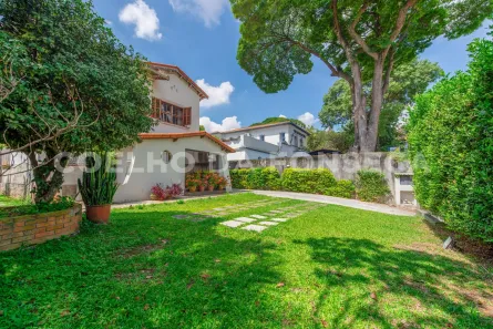 Imóvel Comercial com 6 Quartos à venda, 320m² no Vila Monumento, São Paulo