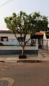 Casa com 2 Quartos à venda, 100m² no Conjunto Café, Londrina