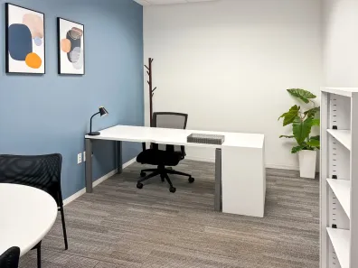 Sala Comercial para alugar, 8m² no Caminho das Árvores, Salvador