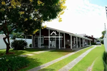 Casa com 4 Quartos à venda, 442m² no Lagoa da Conceição, Florianópolis