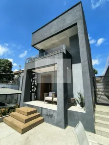 Casa com 4 Quartos à venda, 170m² no Barro, Recife