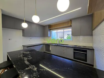 Casa com 2 Quartos para alugar, 220m² no Catharina Zanaga, Americana