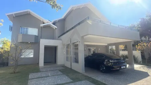 Casa de Condomínio com 3 Quartos à venda, 550m² no Loteamento Arboreto dos Jequitibás (Sousas), Campinas