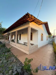 Casa com 4 Quartos à venda, 206m² no Perocão, Guarapari