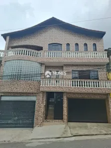 Sobrado com 3 Quartos à venda, 182m² no Jardim Carapicuíba, Carapicuíba