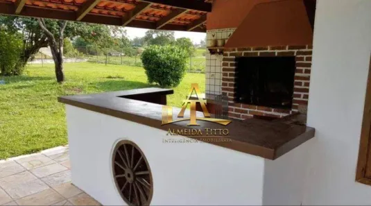 Fazenda/Sítio com 1 Quarto à venda, 200m² no Centro, Itapetininga