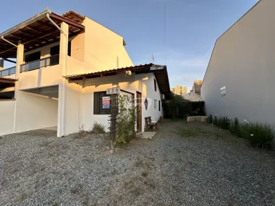 Kitnet com 1 Quarto para alugar, 30m² no Itacolomi, Balneário Piçarras
