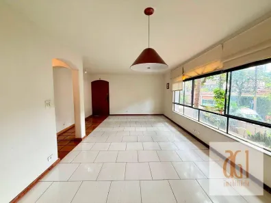 Casa com 4 Quartos para alugar, 216m² no Sumarezinho, São Paulo