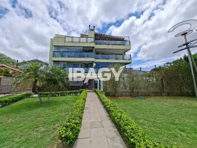 Apartamento com 3 Quartos para alugar, 150m² no Morro das Pedras, Florianópolis