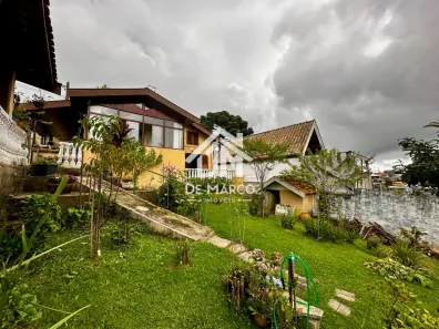 Casa com 3 Quartos à venda, 70m² no J Nova Suíça, Campos do Jordão
