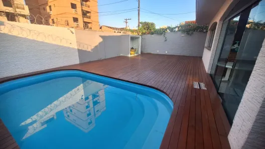 Casa com 3 Quartos à venda, 398m² no Enseada, Guarujá