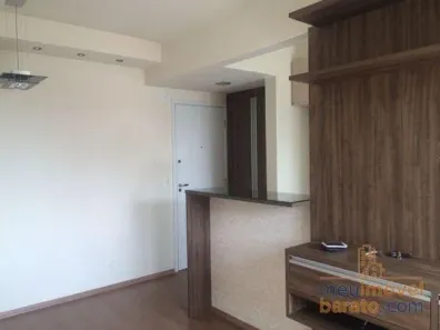 Apartamento com 2 Quartos para alugar, 50m² no Aurora, Londrina