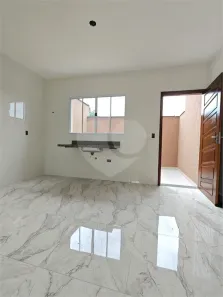 Sobrado com 2 Quartos à venda, 63m² no Vila Aurea, São Paulo