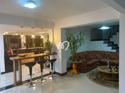 Sobrado com 4 Quartos à venda, 650m² no Pechincha, Rio de Janeiro