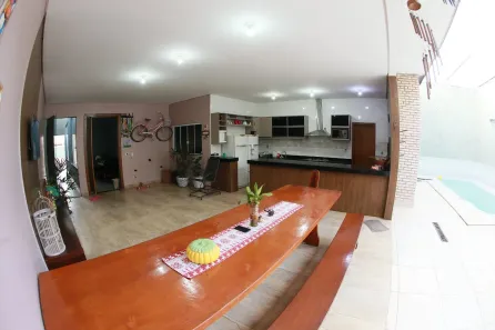 Sobrado com 4 Quartos à venda, 408m² no Taguatinga Norte, Brasília