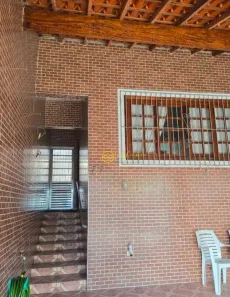 Casa com 2 Quartos à venda, 111m² no Vila Lucy, Sorocaba