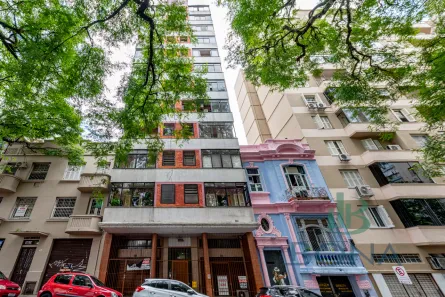 Apartamento com 2 Quartos à venda, 77m² no Centro Histórico, Porto Alegre
