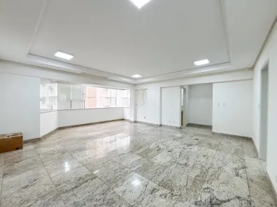 Apartamento com 3 Quartos à venda, 197m² no Setor Bueno, Goiânia