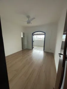Casa com 3 Quartos à venda, 208m² no Jardim D'Abril, Osasco