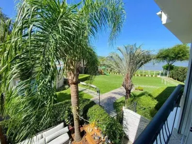 Casa com 3 Quartos à venda, 162m² no Lagoa da Conceição, Florianópolis