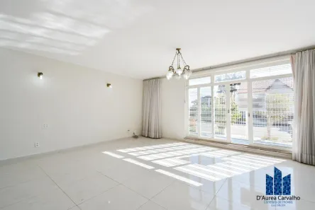 Casa com 5 Quartos à venda, 282m² no Bosque da Saúde, São Paulo