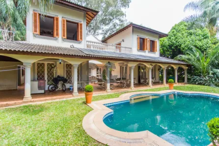 Casa de Condomínio com 4 Quartos para venda ou aluguel, 558m² no Jardim Petrópolis, São Paulo