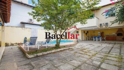 Casa com 7 Quartos à venda, 371m² no Grajaú, Rio de Janeiro