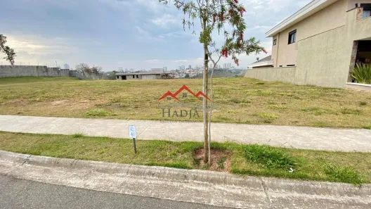 Lote/Terreno à venda, 700m² no Jardim Santa Teresa, Jundiaí