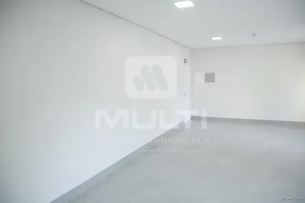 Casa com 1 Quarto para alugar, 650m² no Centro, Uberlândia