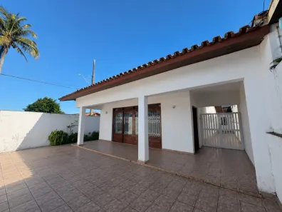 Casa com 3 Quartos à venda, 160m² no Balneario Gaivotas, Itanhaém