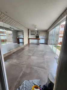 Casa de Condomínio com 3 Quartos para alugar, 100m² no Jardim Imperial, Cuiabá