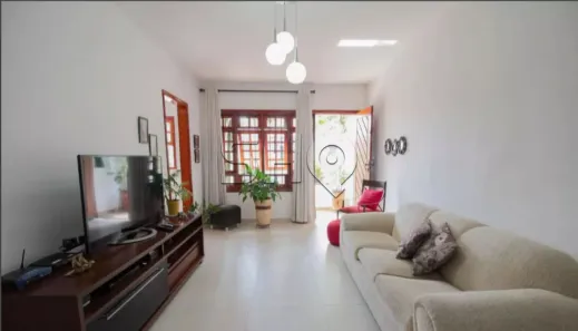 Sobrado com 4 Quartos à venda, 300m² no Água Fria, São Paulo
