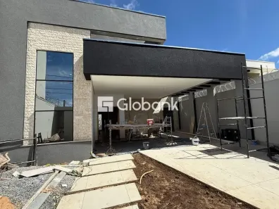 Casa com 3 Quartos à venda, 180m² no Morada do Sol, Montes Claros