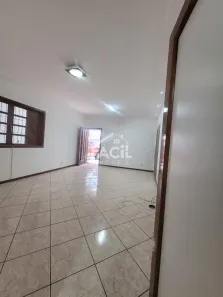 Casa com 3 Quartos para alugar, 160m² no Jardim Camburi, Vitória